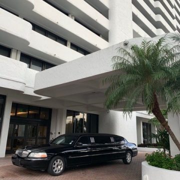 Top Reasons Companies Use Limo Services